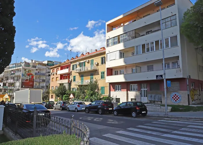 Апартаменти B&k *