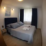 B&k سبليت